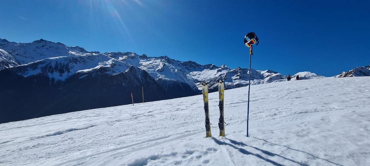 Appartement Tres Agreable Dans Belle Residence, Classe 3 Etoiles Par Le Comite Departementale Du Tourisme En Haute Garonne Bagnères-de-Luchon Εξωτερικό φωτογραφία