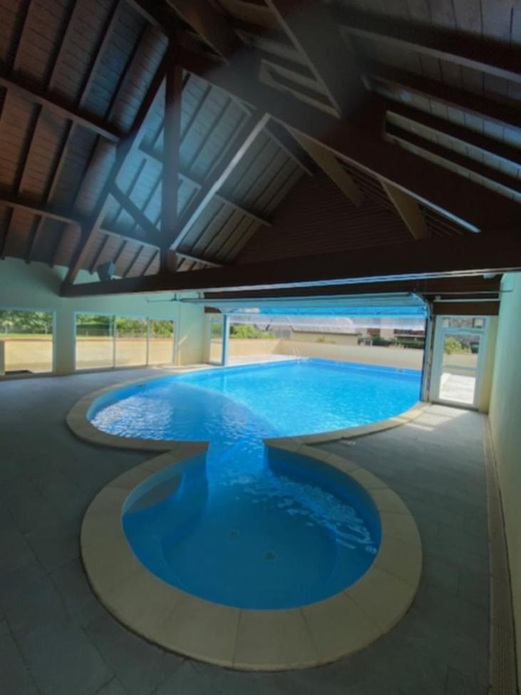 Appartement Tres Agreable Dans Belle Residence, Classe 3 Etoiles Par Le Comite Departementale Du Tourisme En Haute Garonne Bagnères-de-Luchon Εξωτερικό φωτογραφία